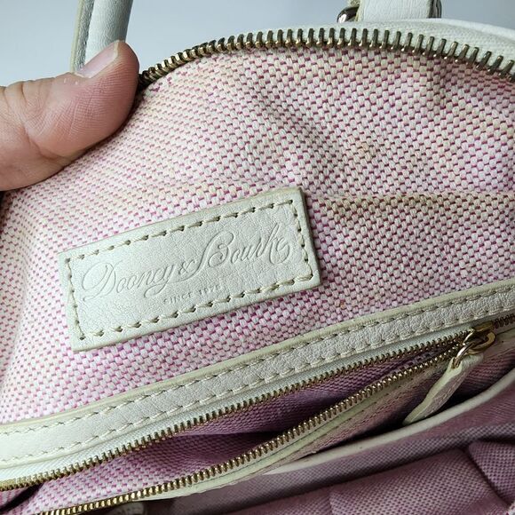 Dooney & Bouke Pebbled Leather Off White Med-Large Dome Satchel - Picture 4 of 8